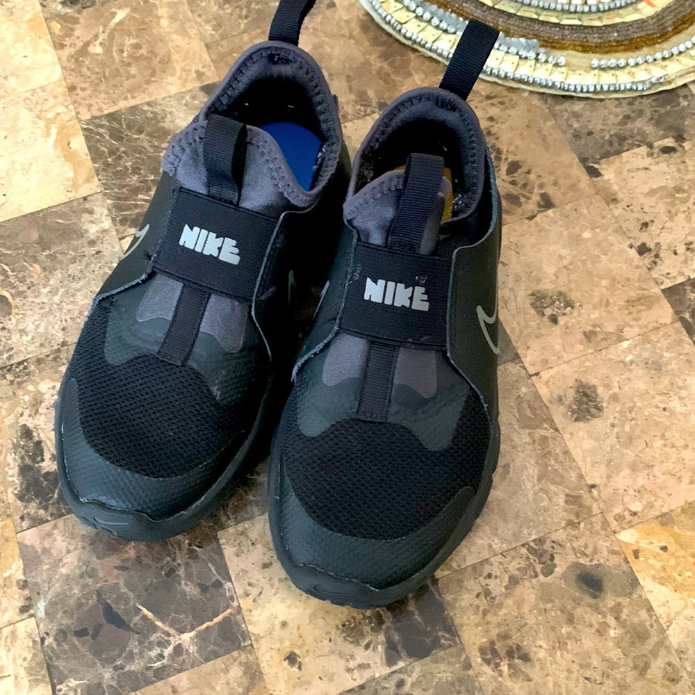 like new nike boys sneakers too small for son
